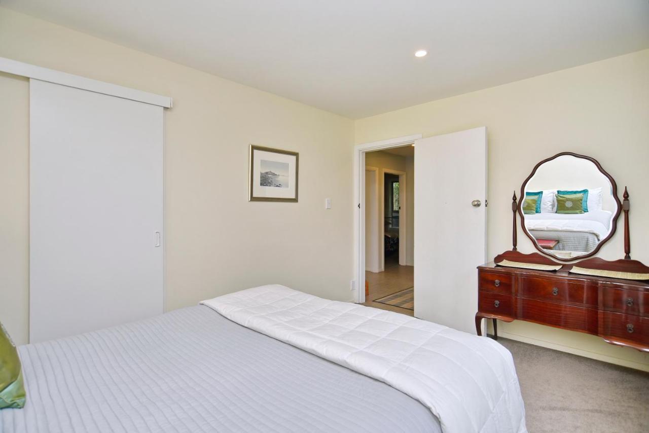 Charlesworth Villa - Christchurch Holiday Homes Eksteriør billede